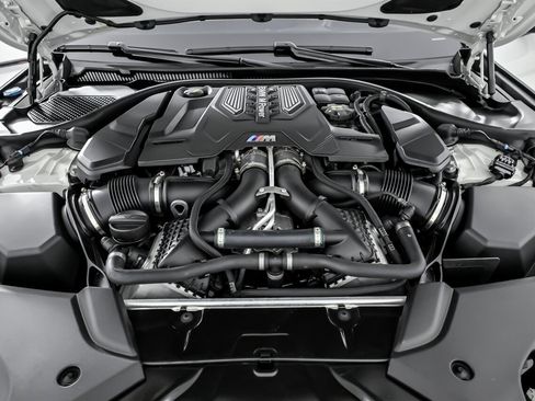 Used 2020 BMW M5 w/ Executive Package image 17