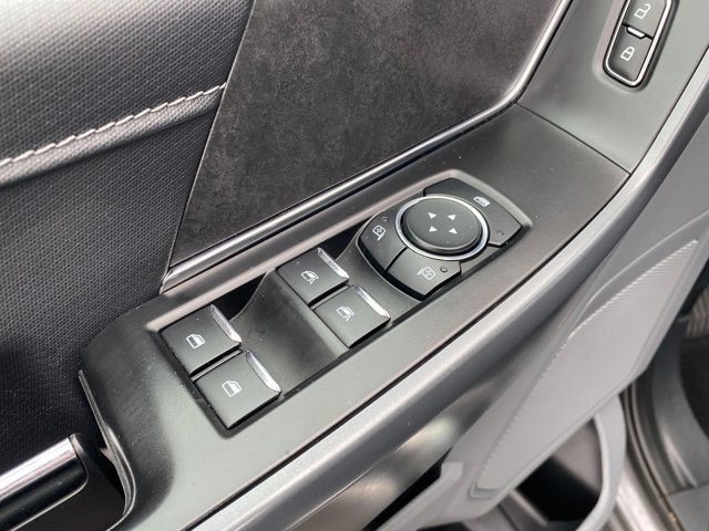 Used 2024 Ford F150 XLT AWD/4WD image 17