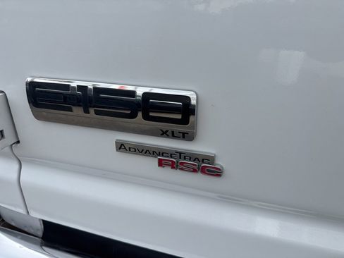 Used 2012 Ford E-150 and Econoline 150 XLT image 6