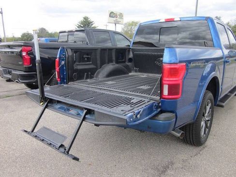Used 2018 Ford F150 Lariat w/ Equipment Group 502A Luxury AWD/4WD image 16