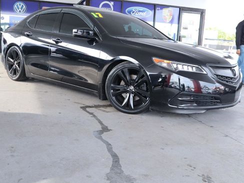 Used 2017 Acura TLX V6 FWD image 3