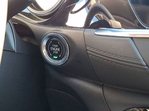 Used 2023 Buick Encore GX Select image 23