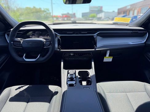 New 2026 Jeep Cherokee Laredo AWD/4WD image 9
