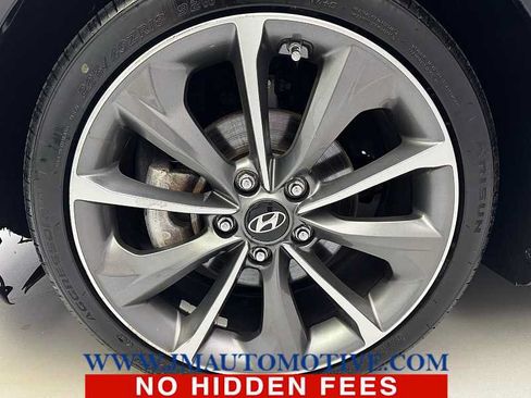 Used 2019 Hyundai Veloster 2.0 Premium FWD image 9