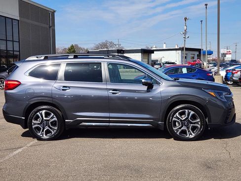 Used 2023 Subaru Ascent Touring w/ Popular Package #2A image 10