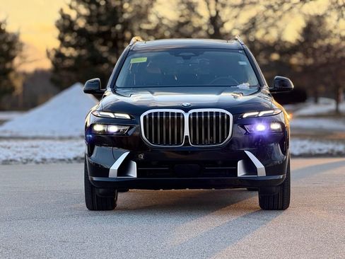 New 2026 BMW X7 xDrive40i image 9