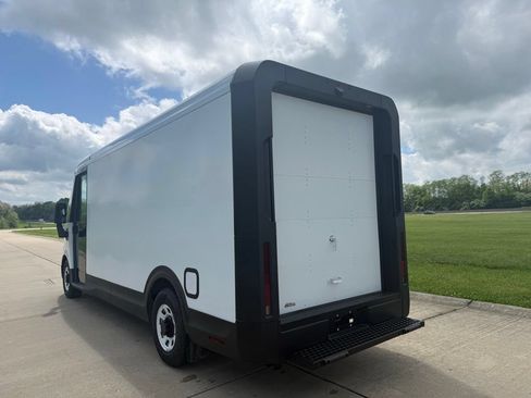 Used 2024 Chevrolet Brightdrop 600 w/ Commercial Equipment Package AWD/4WD image 5
