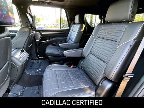 Used 2025 Cadillac Escalade V AWD/4WD image 19