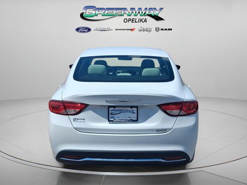 Used 2016 Chrysler 200 Limited FWD image 7