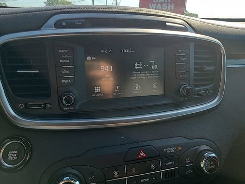 Used 2018 Kia Sorento EX w/ EX Advanced Touring Package AWD/4WD image 15