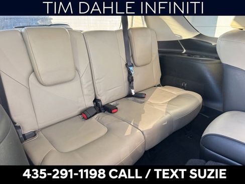 Used 2021 INFINITI QX80 Premium Select w/ All-Season Package image 19
