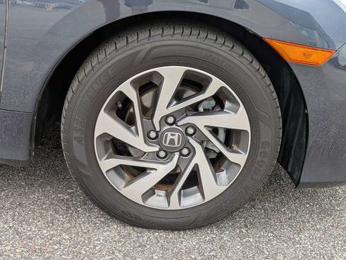 Used 2016 Honda Civic EX image 11