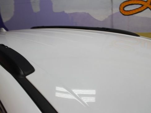 Used 2022 Chrysler Pacifica Touring-L FWD image 5