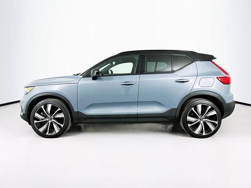 Used 2021 Volvo XC40 P8 Recharge w/ Advanced Package image 4