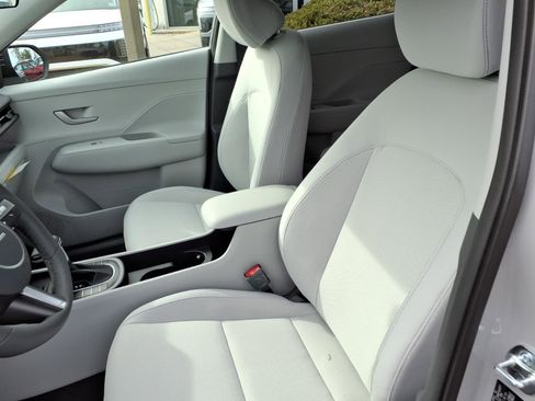New 2026 Hyundai Kona SEL Sport FWD image 9