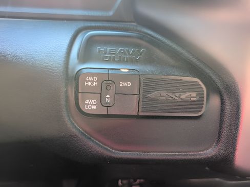 Used 2021 RAM 2500 Big Horn AWD/4WD image 15
