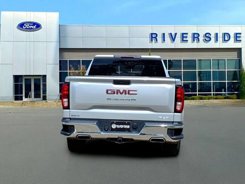 Used 2020 GMC Sierra 1500 SLE w/ SLE Value Package AWD/4WD image 6