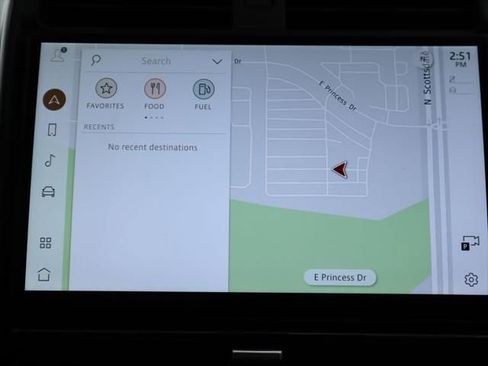 New 2025 Land Rover Discovery S image 16