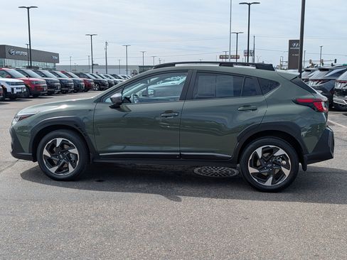 Used 2024 Subaru Crosstrek 2.5i Limited AWD/4WD image 2