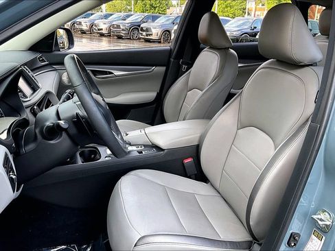 Certified 2023 INFINITI QX50 Luxe FWD image 15