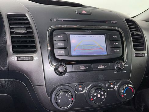 Used 2017 Kia Forte LX w/ LX Popular Package FWD image 22