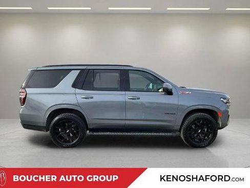 Used 2022 Chevrolet Tahoe Z71 w/ Luxury Package image 4