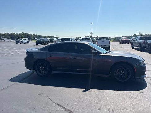 Used 2023 Dodge Charger R/T w/ Daytona Edition Group RWD image 10