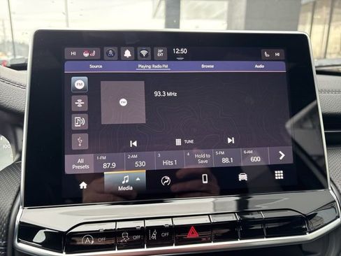New 2026 Jeep Compass Latitude AWD/4WD image 12