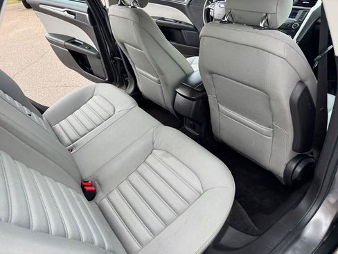Used 2013 Ford Fusion S FWD image 22