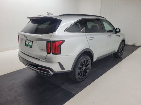 Used 2021 Kia Sorento SX AWD/4WD image 9