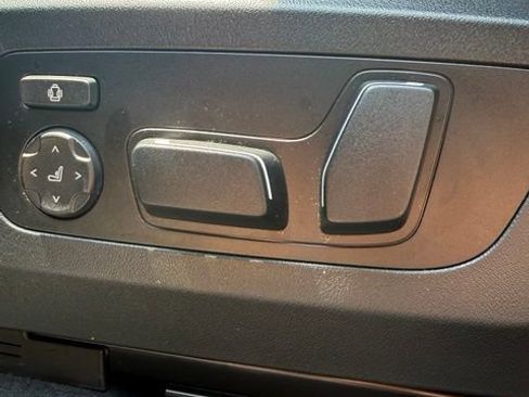 Used 2025 BMW X3 xDrive30i w/ Premium Package AWD/4WD image 19