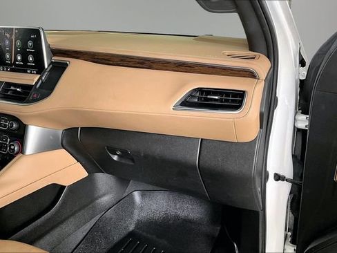 Used 2021 Chevrolet Tahoe Premier RWD image 21