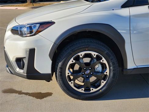 Used 2021 Subaru Crosstrek 2.0i Premium w/ Moonroof Package image 8