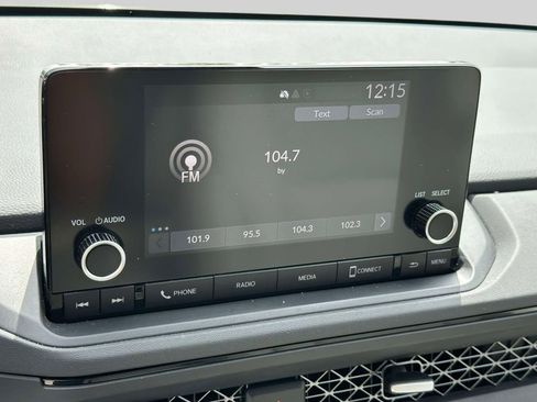 Used 2023 Honda Accord EX image 18