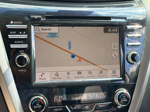 Used 2024 Nissan Murano SL AWD/4WD image 10