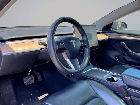Used 2023 Tesla Model 3 Standard Range RWD image 13