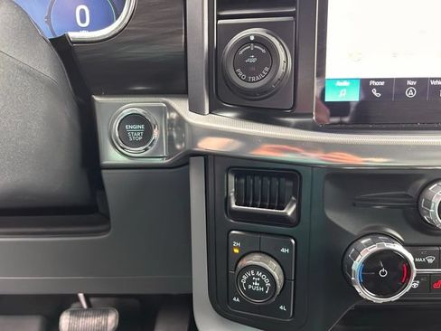 Used 2024 Ford F150 Lariat AWD/4WD image 25