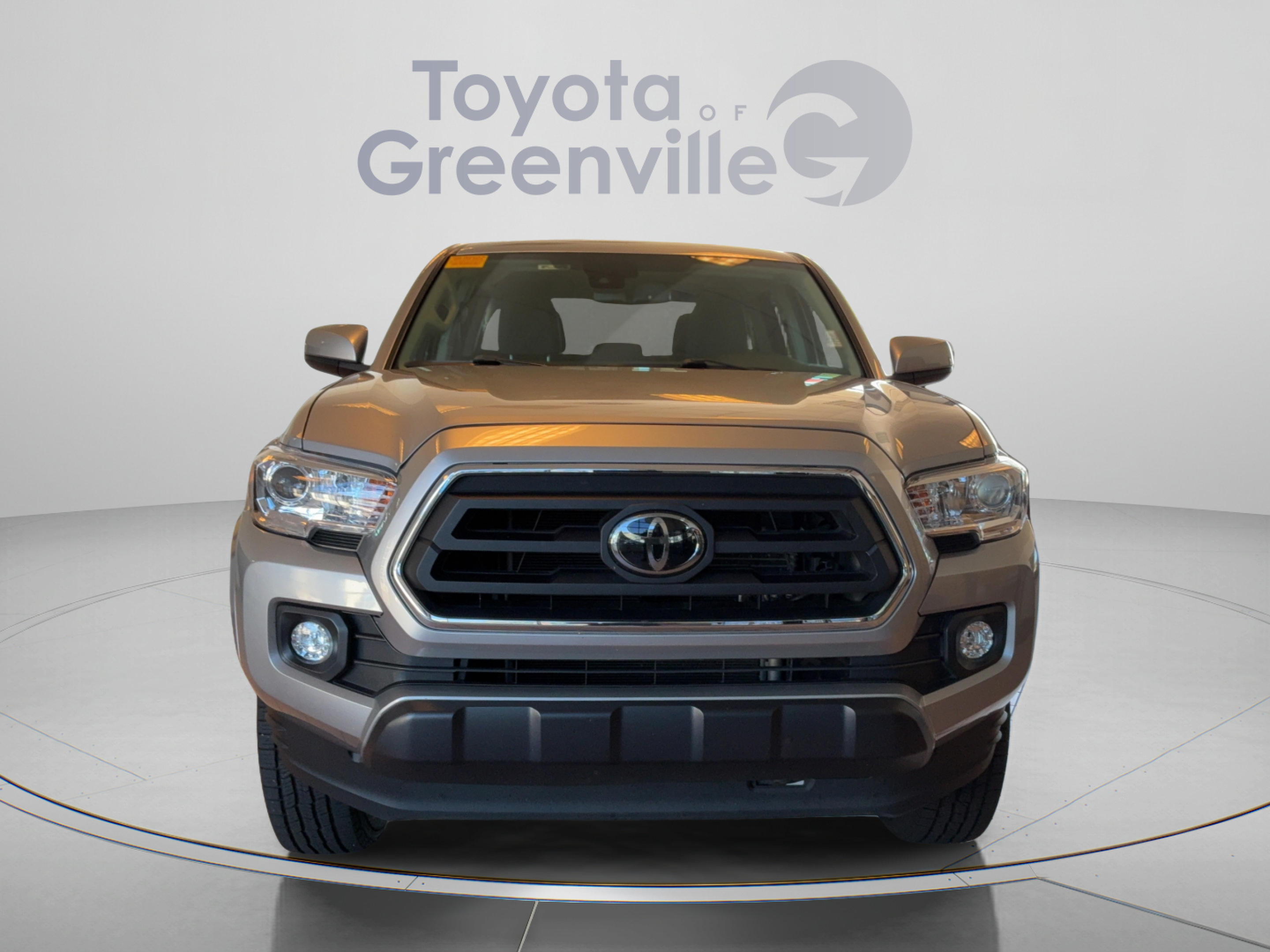 Used 2020 Toyota Tacoma SR5 RWD image 9