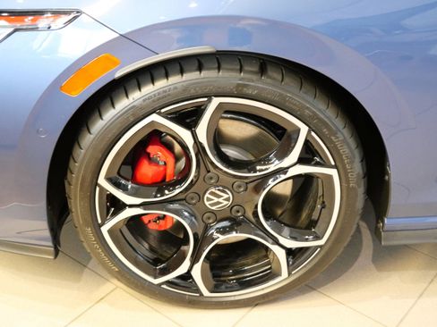 New 2025 Volkswagen GTI Autobahn image 4