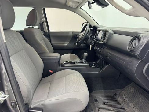 Used 2021 Toyota Tacoma SR w/ SR Convenience Package RWD image 16
