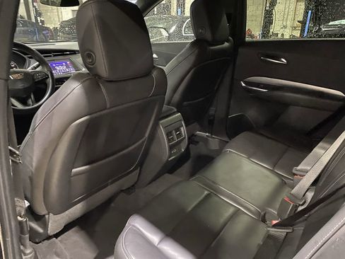 Used 2019 Cadillac XT4 Premium Luxury FWD image 5