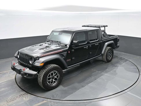 Used 2024 Jeep Gladiator Rubicon w/ Convenience Group image 24