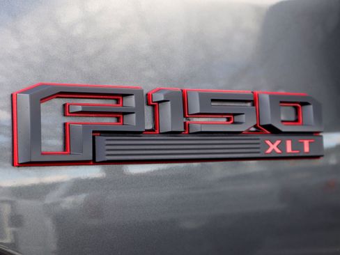 Used 2019 Ford F150 XLT w/ Equipment Group 302A Luxury image 37