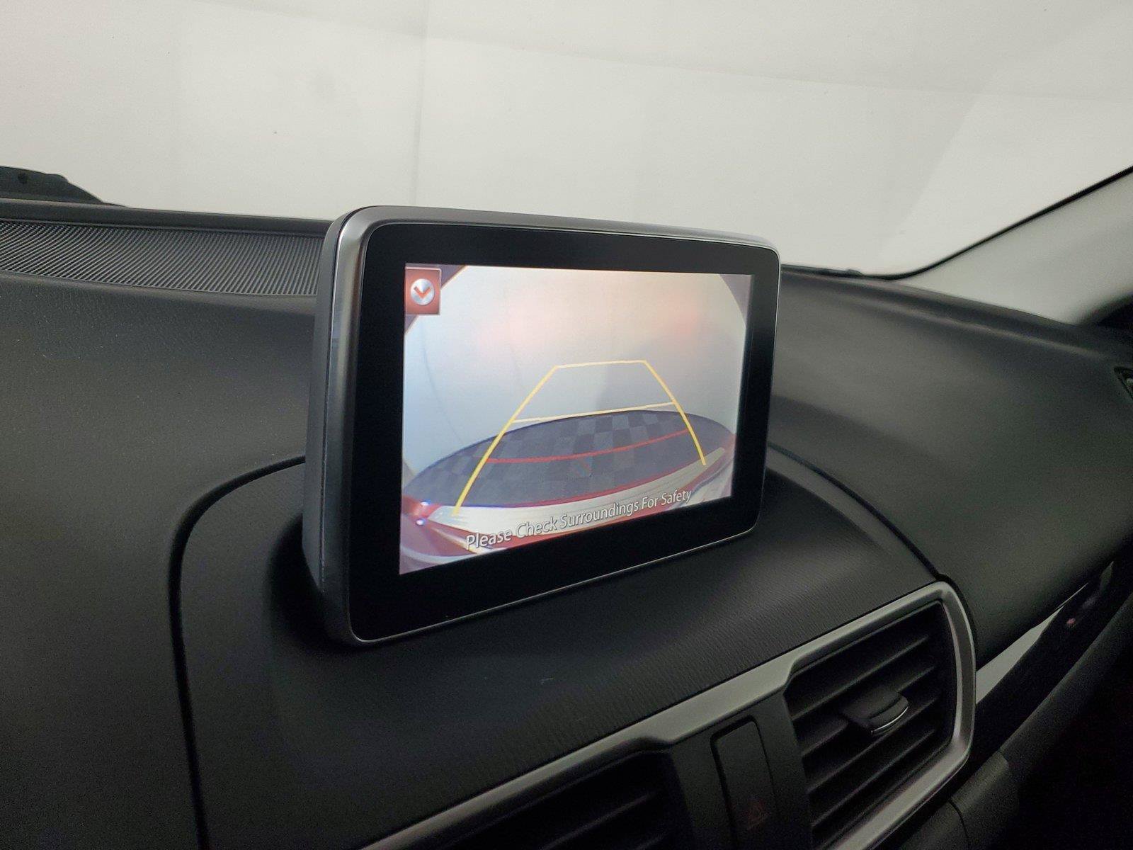 Used 2016 MAZDA MAZDA3 i Sport w/ Preferred Equipment Package FWD image 28
