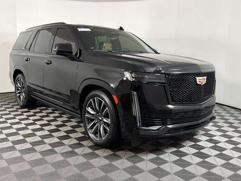 Used 2023 Cadillac Escalade Sport w/ Touring Package RWD image 18