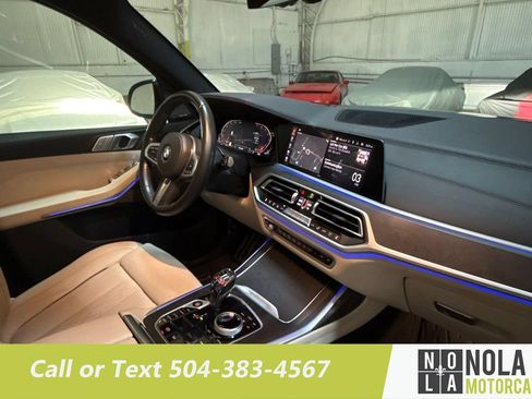 Used 2020 BMW X7 xDrive40i w/ M Sport Package AWD/4WD image 33