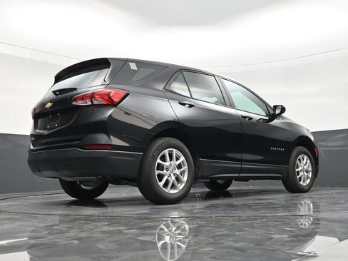 Used 2024 Chevrolet Equinox LS FWD image 24