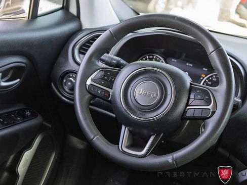 Used 2022 Jeep Renegade Latitude AWD/4WD image 33