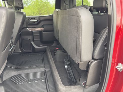 Used 2021 Chevrolet Silverado 1500 LTZ w/ LTZ Premium Package AWD/4WD image 41