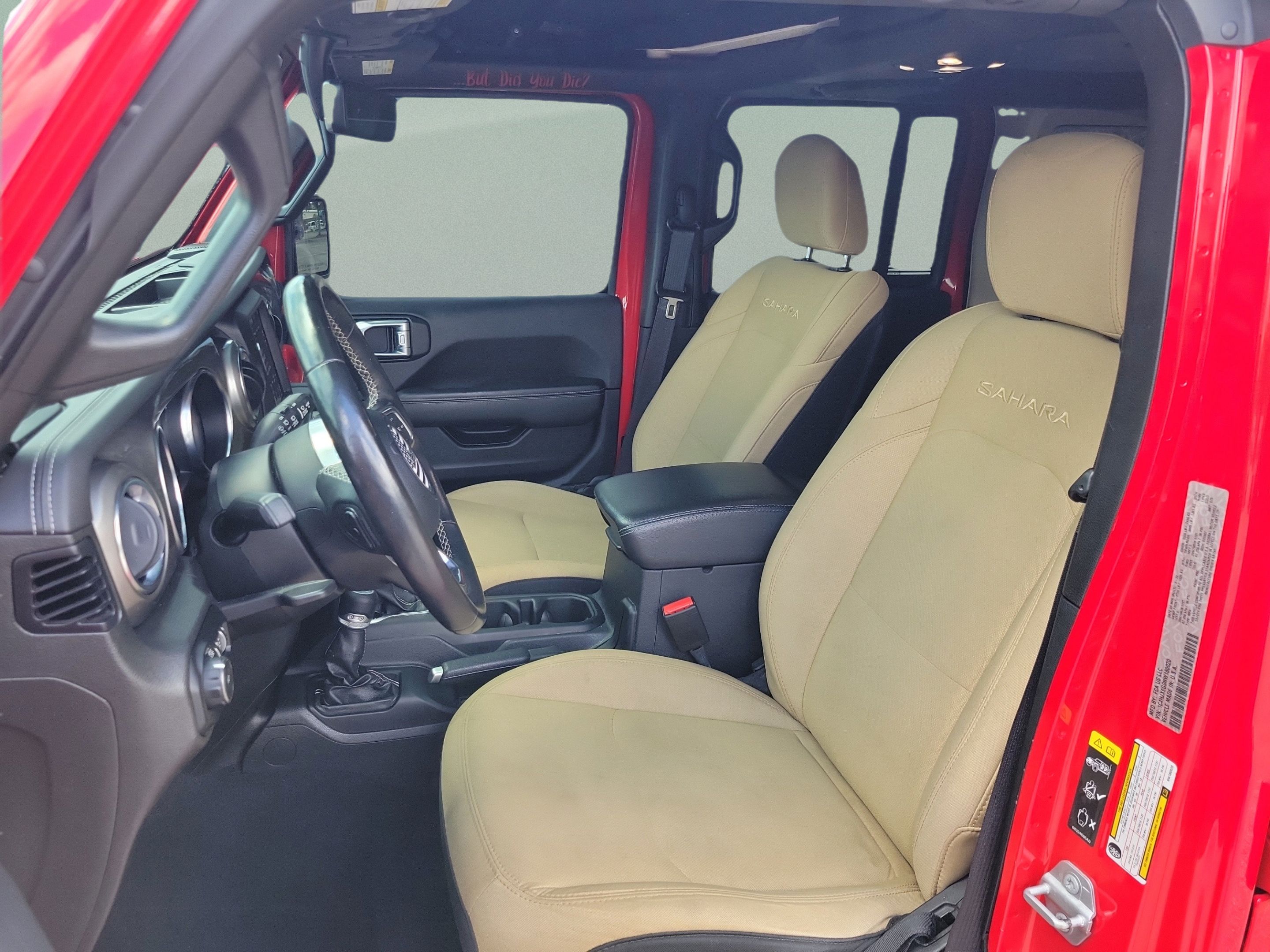 Used 2022 Jeep Wrangler Unlimited Sahara w/ Cold Weather Group AWD/4WD image 14
